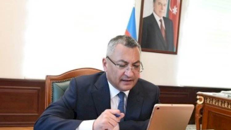   Rövşən Rzayev növbəti videoqəbul keçirdi - Fotolar   
