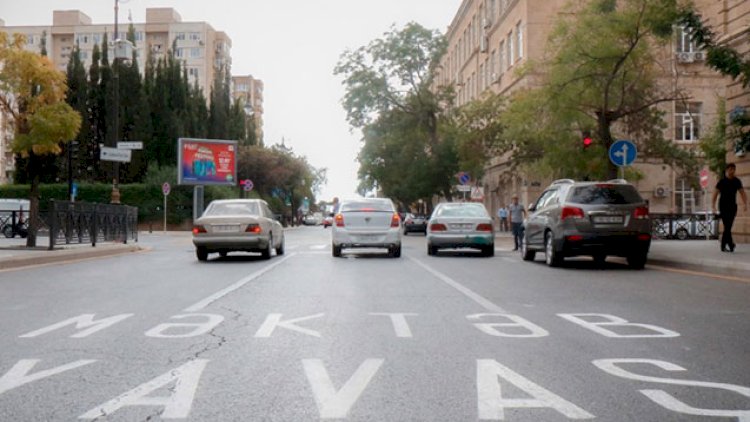    Məktəblərin qarşısında yeni təhlükəsizlik yazıları - Foto   