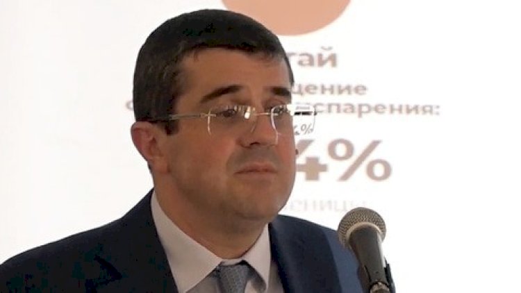    Qondarma “DQR prezidenti”: “Azərbaycan ordusu əsas yolları nəzarətə götürüb”   