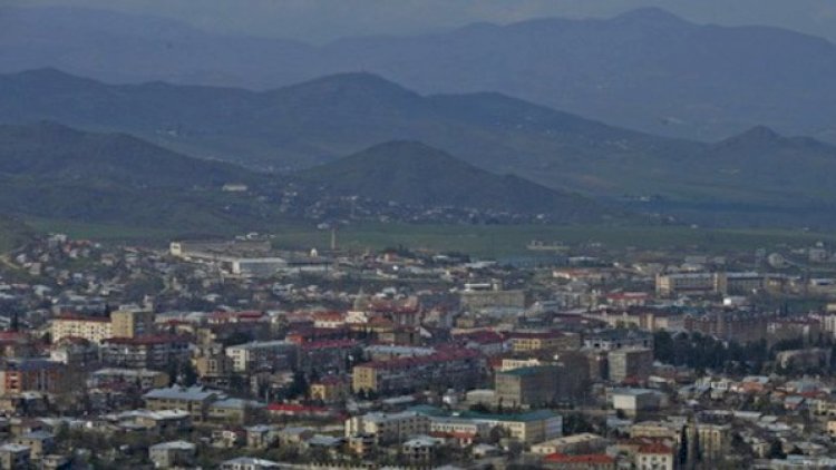    Xankəndi boşaldıldı: Rus jurnalist şəhərdən canlı yayım etdi – Video   