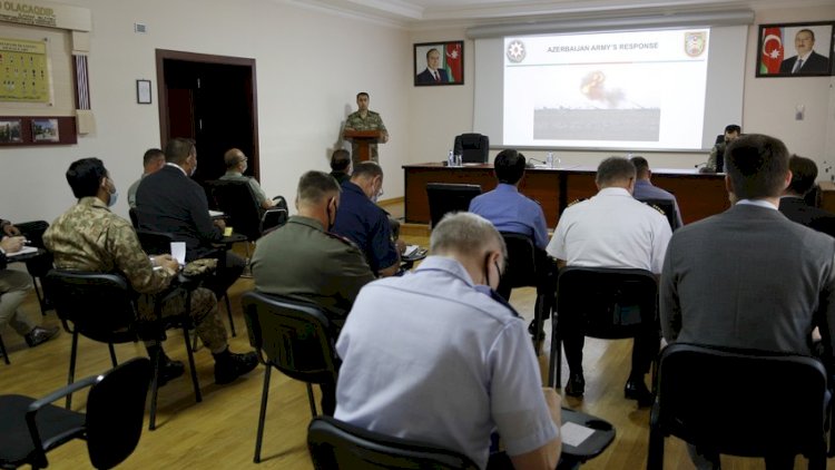    Hərbi attaşelər cəbhədə baş verənlərlə bağlı məlumatlandırıldı   