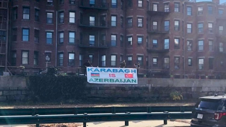    Bostonda Azərbaycana dəstək plakatı   - “Qarabağ Azərbaycandır”
