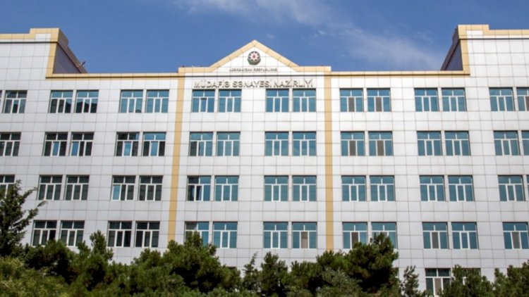    Zavod direktoru vəzifəsindən azad edilib   