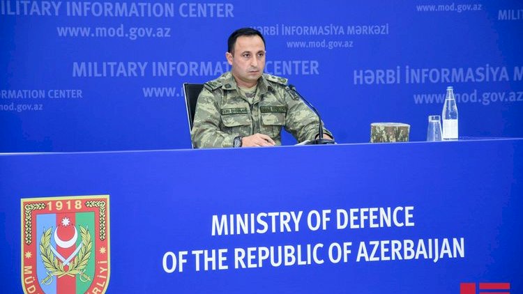    “Düşmən müxtəlif istiqamətlərdə geri çəkilməyə məcbur olub” - Anar Eyvazov   
