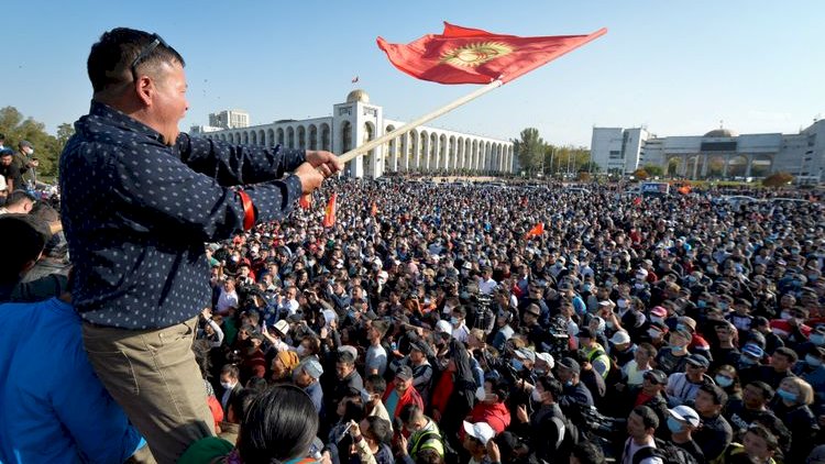    Qırğızıstan MSK seçkilərin nəticələrini ləğv etdi   