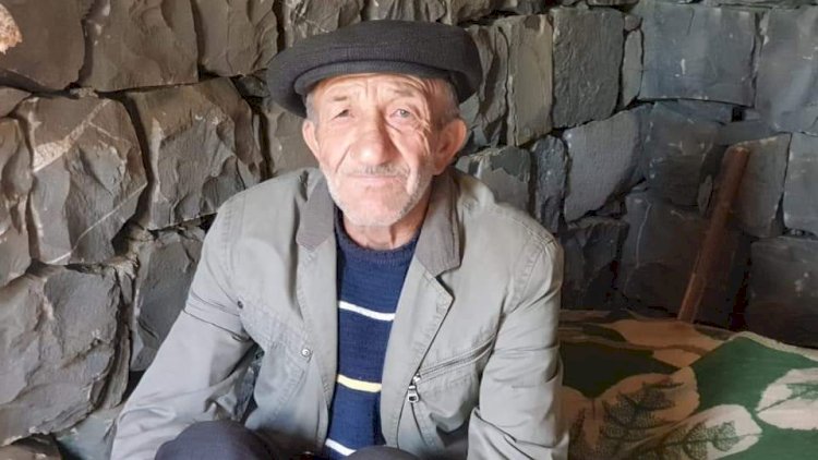    Bu da ordumuza dəstək olan Hikmət baba – Video   