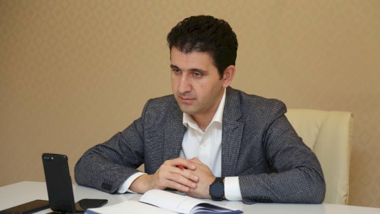    “Başı əzilməli, kökləri kəsilməlidir”- Gəncənin deputatı    