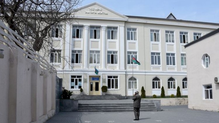    Daha 10 məktəbdə distant təhsilə keçildi   