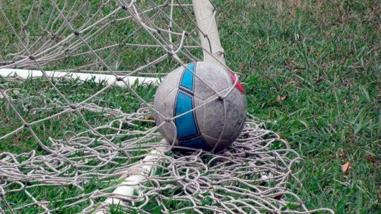    Komanda yoldaşları səhv edən futbolçunu döyərək öldürdülər   