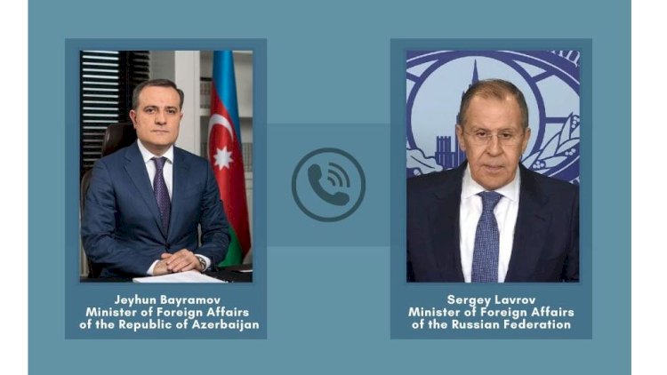    Xarici İşlər nazirləri arasında telefon danışığı olub   