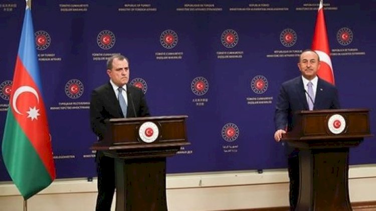    Ceyhun Bayramov Mövlud Çavuşoğlu ilə telefonla danışdı   