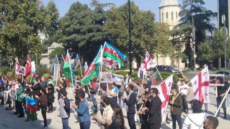    Gürcüstan azərbaycanlıları etiraz aksiyası keçirdi - Fotolar   