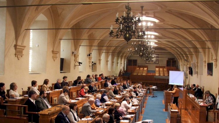    “Gəncə terroruna görə günahkarlar cəzalanmalıdır” - Senat sədri   
