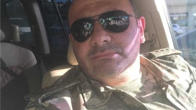    Hərbi formada çəkdirdiyi şəkil başına bəla oldu   - Fotolar