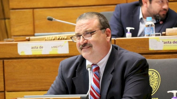    “Azərbaycana dəstək verməyə hazırıq” - Paraqvaylı senator   