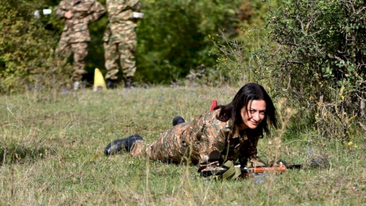    Ermənilər Paşinyanın arvadını biabır etdilər - FOTO   