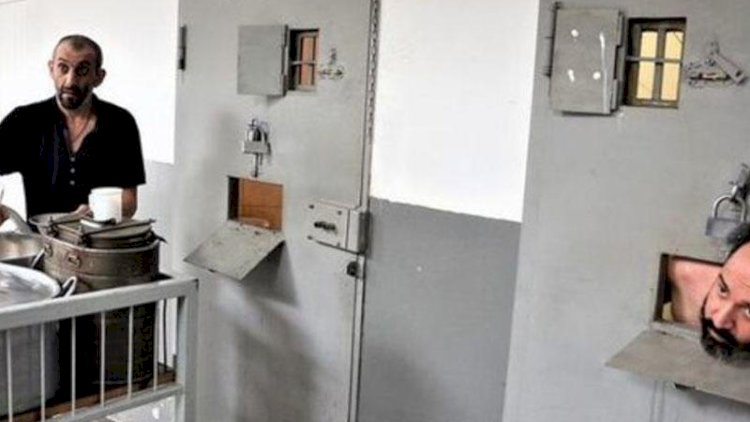    Düşmən ölkə məhkumlardan intiharçı dəstələr yaradır   