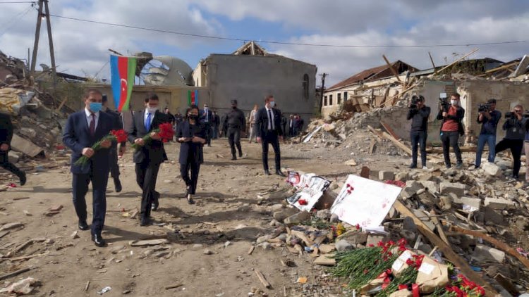    İsrailin səfiri Gəncədə terror baş verən ərazidə olub   