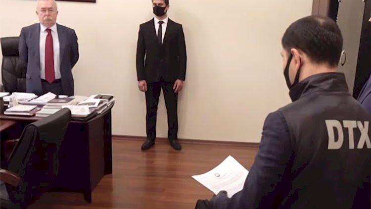    XİN-in İşlər idarəsinin sabiq müdiri Fərhad Molla-zadənin həbs qətimkan müddəti uzadıldı   
