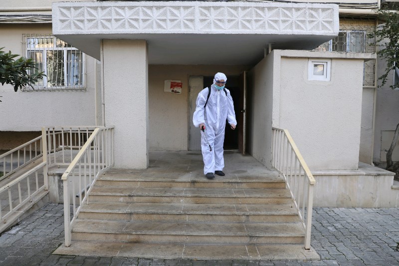 Bakı küçələri dezinfeksiya olundu - Fotolar 