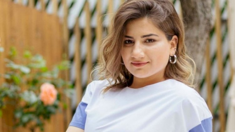   Paşinyanın qızı saxta “facebook” hesabları ilə rus xalqını təhqir edir - Foto   