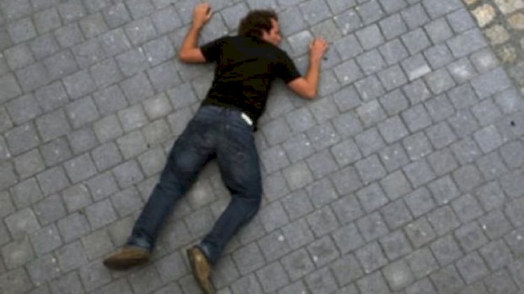    Bakıda 38 yaşlı kişi binadan yıxılaraq öldü   