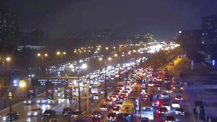    Bakının bu küçə və prospektlərində sıxlıq var - BNA   