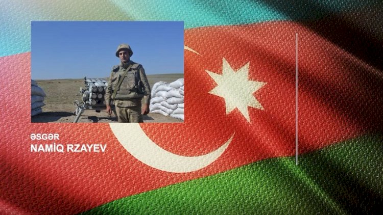    Yaralı əsgər silahdaşlarını döyüş meydanında tək buraxmayıb   