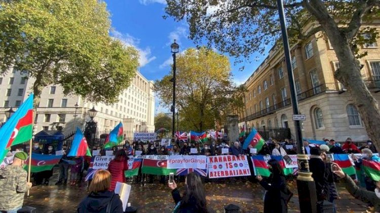    Böyük Britaniyada etiraz aksiyası: “Erməni təcavüzünə son qoyun!”   