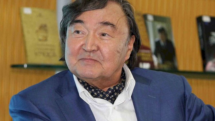    “Azərbaycan torpaqlarının azad olunacağına inanıram“ - Oljas Süleymenov   