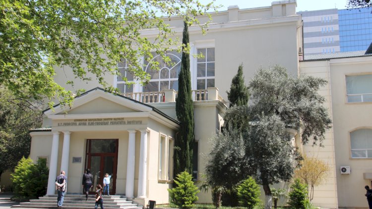    Elmi-Tədqiqat Pediatriya İnstitutuna yeni direktor təyin olunub -   Foto
