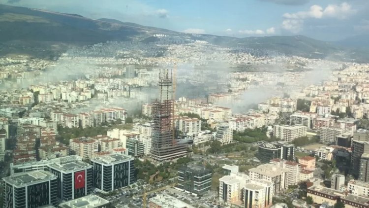    İzmirdə daha 2 zəlzələ oldu   