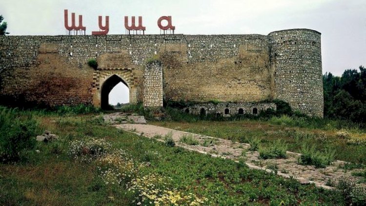    Tarix muzeyində öz vaxtını gözləyən Şuşa qalasının açarı - Foto   