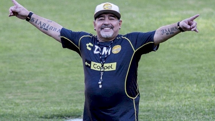    Maradona beynindən əməliyyat olundu   