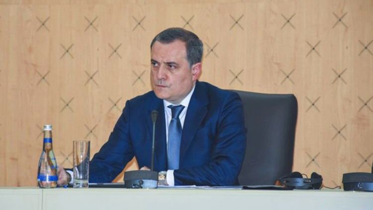    “Twitter” Ceyhun Bayramovun hesabını bərpa etdi    