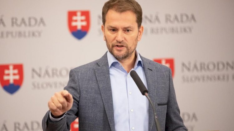    Daha bir ölkənin Baş Naziri karantinə alındı   