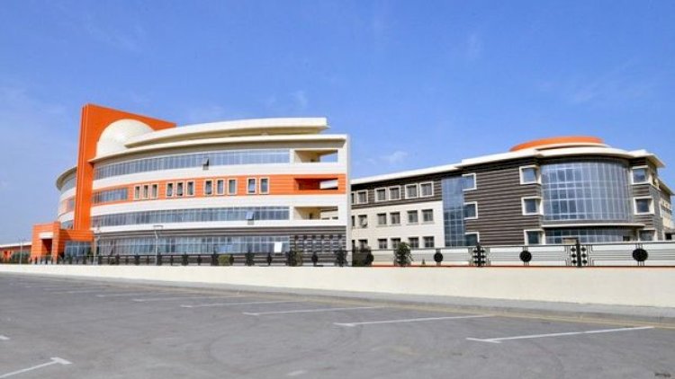    BANM-da təhsil alan Türkiyə və Pakistan vətəndaşlarının yataqxana borcları silindi - Foto   
