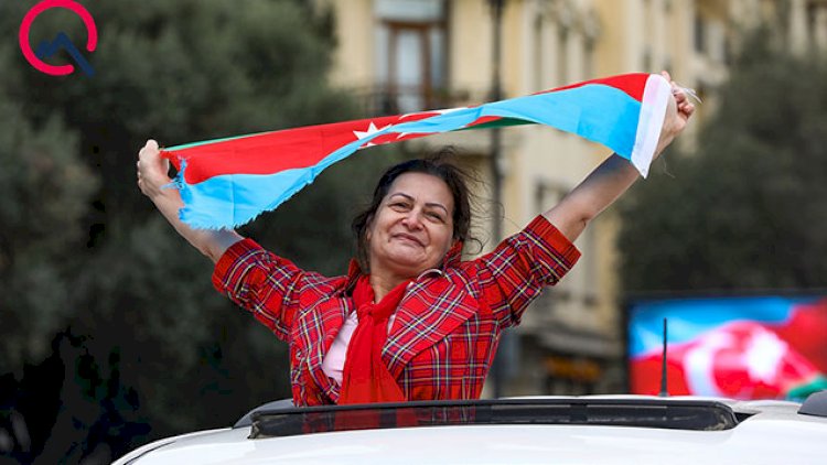    8 maydan 8 noyabra...   - Fotosessiya