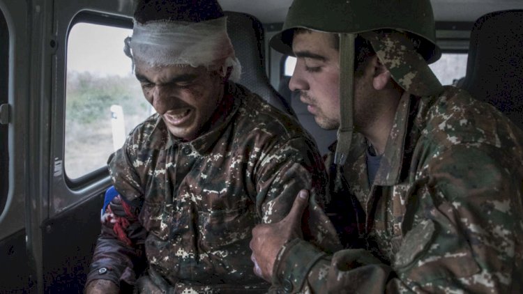    Xankəndidən qaçan erməni həkimdən şok sözlər: Hər yerdə ölü və yaralı əsgər...    