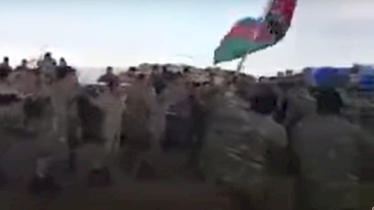    Azərbaycan əsgərləri Cıdır düzündə yallı getdilər - Video   