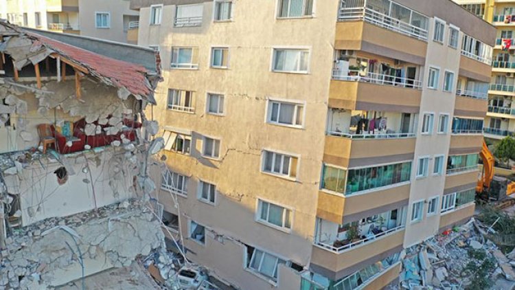    İzmirdə zəlzələdə ölənlərin sayı 116 nəfər oldu   