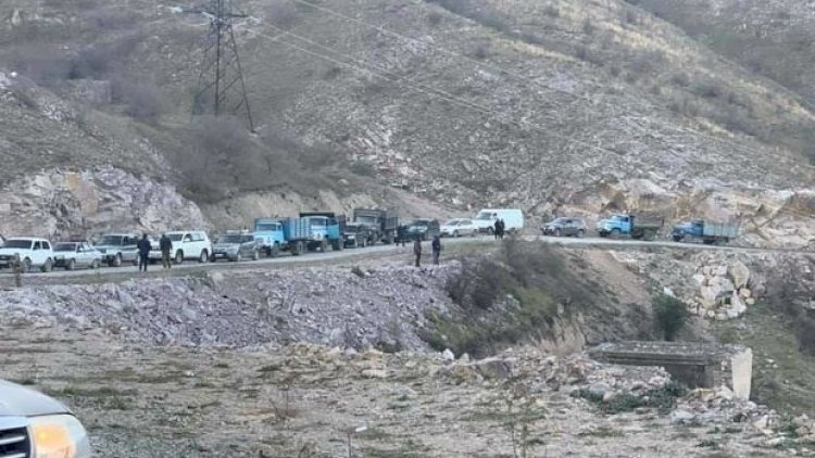    Ermənilər gün ərzində Kəlbəcəri tərk etməkdə davam edib - Fotolar   