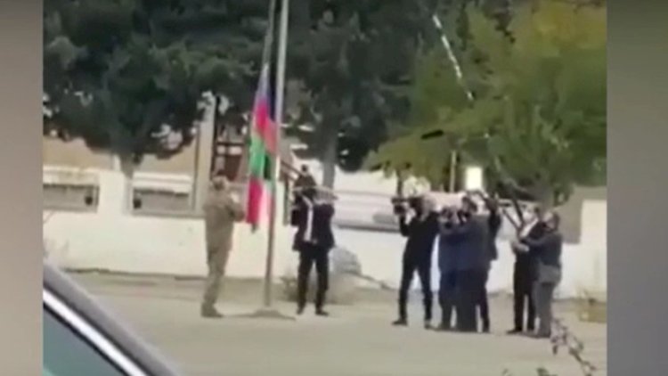    Prezident işğaldan azad olunmuş ərazidə dövlət bayrağını ucaltdı - Video   