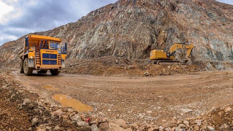    Azərbaycan Zəngilan və Kəlbəcərdə qızıl yataqlarında qazıntı işlərinin aparılmasına dair müqavilələr imzaladı   