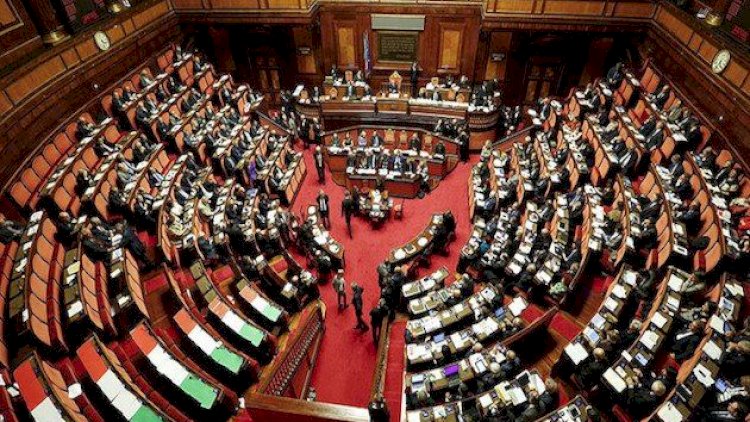    İtaliya Deputatlar Palatası tərəfləri öhdəliklərə əməl etməyə çağırıb   