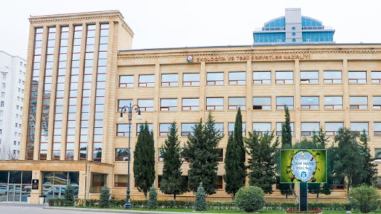    Nazirlik əhalini sellofan torbalardan imtina etməyə çağırıb   