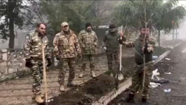   Hərbçilərimiz Şuşada Xan çinarları əkdi - Video   