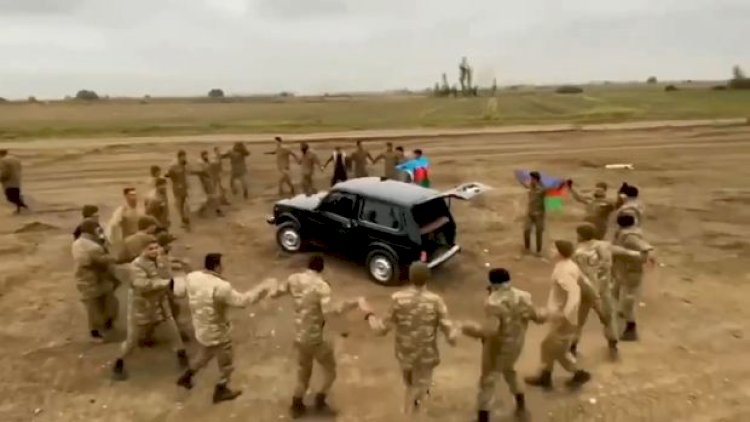   Ağdamda “Yallı” rəqsi ifa edən əsgərlərimiz - Video   