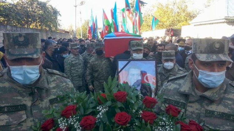    Polkovnik Babək Səmidlinin dəfn mərasimi keçirilir -   Fotolar