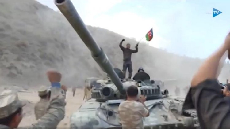    Döyüşdən qayıdanlar belə qarşılandı: Möhtəşəm görüntülər – Video   